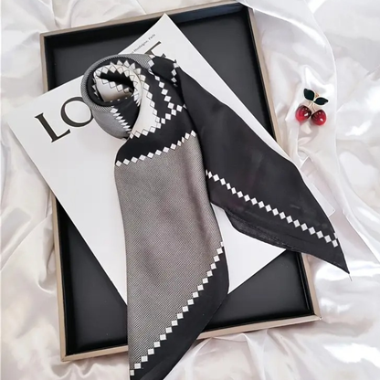 Foulard carré pour Femme - 70×70 cm | Élégance & Chic