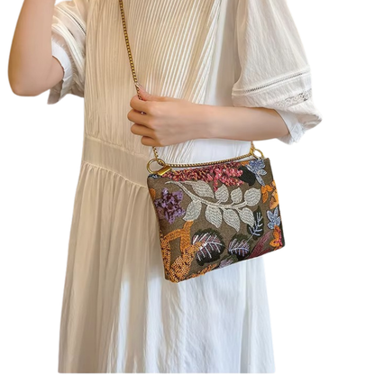 Pochette été bohème | Fleurs brodées & Style nature