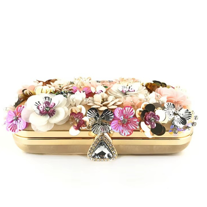 Pochette de soirée à Fleurs Sculptées | Elégance & Style