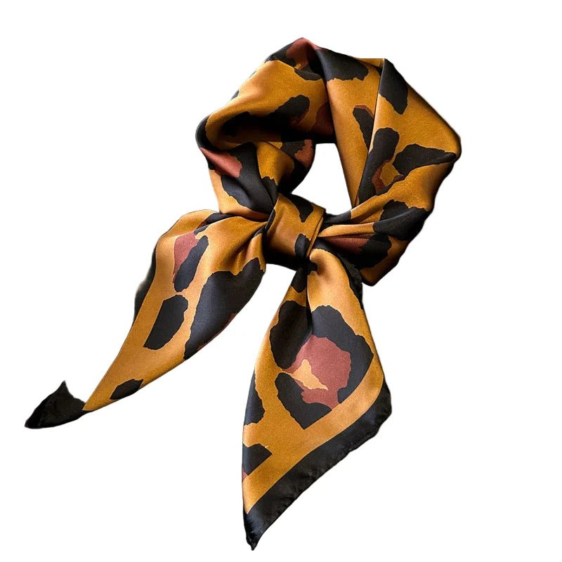 Foulard carré pour Femme - 70×70 cm | Élégance & Chic